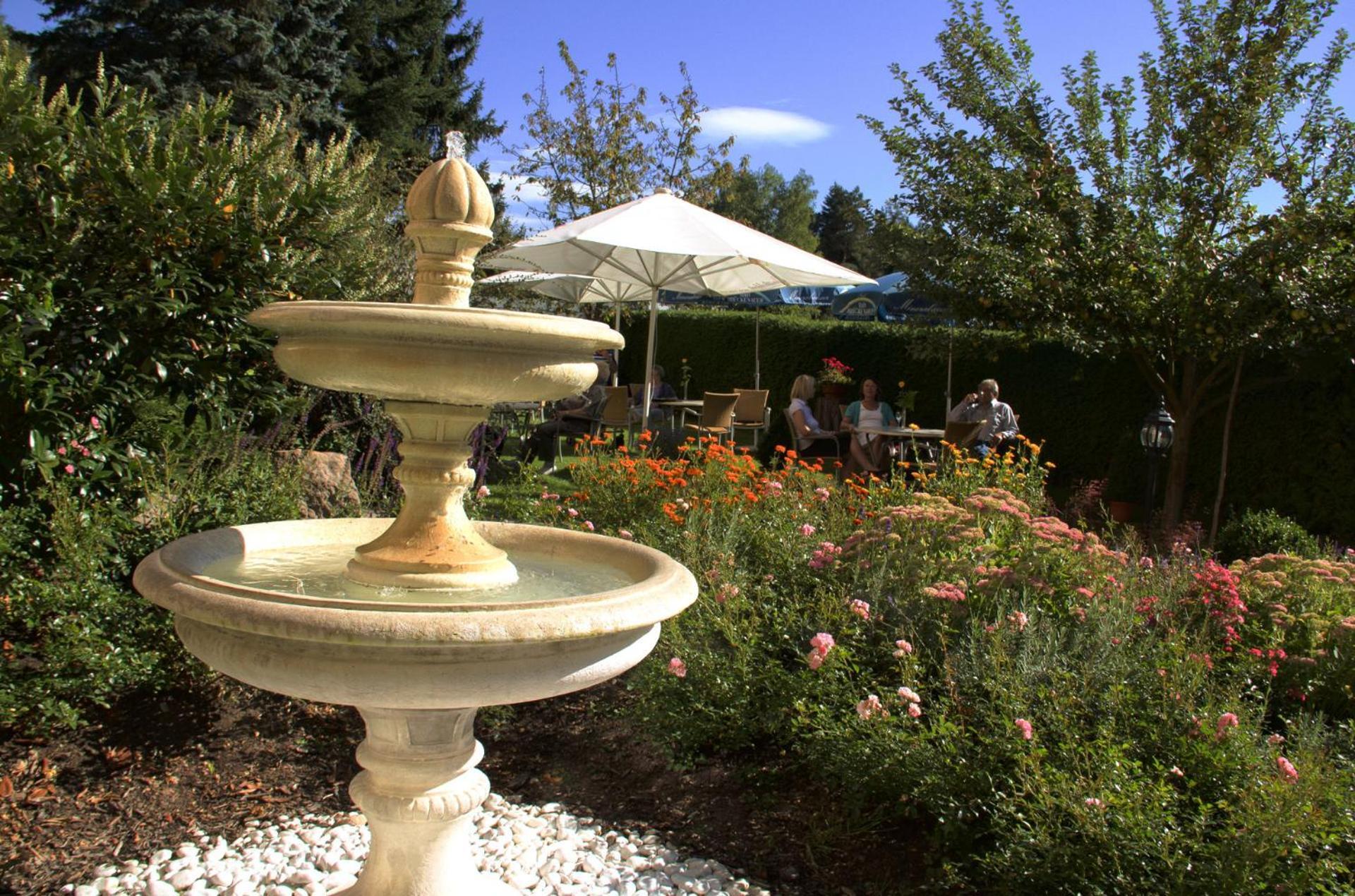 Hotel Jaegerhof Staatsbad Brückenau Buitenkant foto