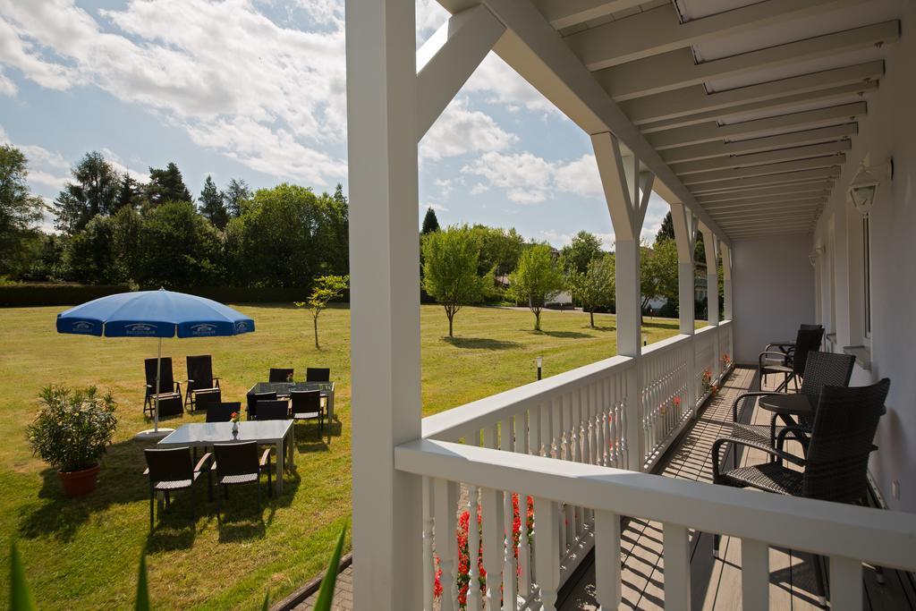 Hotel Jaegerhof Staatsbad Brückenau Buitenkant foto
